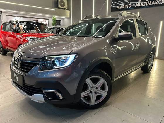 RENAULT SANDERO 1.6 16V SCE FLEX STEPWAY DYNAMIQUE MANUAL RENAULT SANDERO 1.6 16V SCE FLEX STEPWAY DYNAMIQUE MANUAL